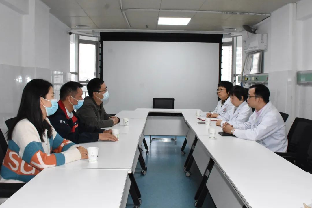 ▲为爱接力、带儿回家的”爱心大接力协调会现场
